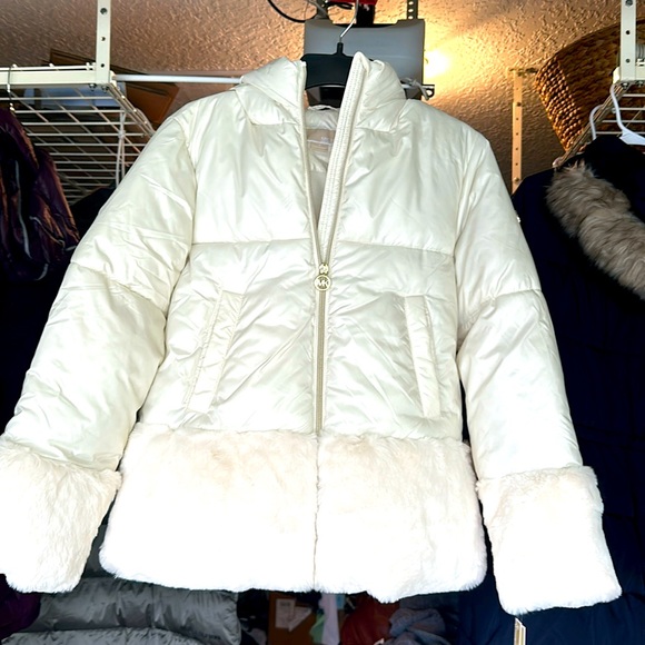 Michael Kors Jackets & Blazers - NWT Michael Kors faux fur size 16 coat